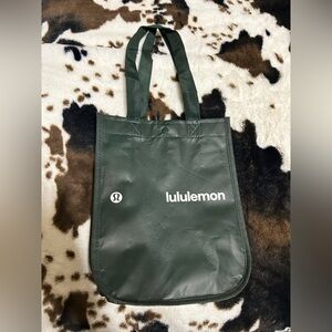 ⭐️5/$15 Lululemon Green White Small Shoulder Gym Tote Bag